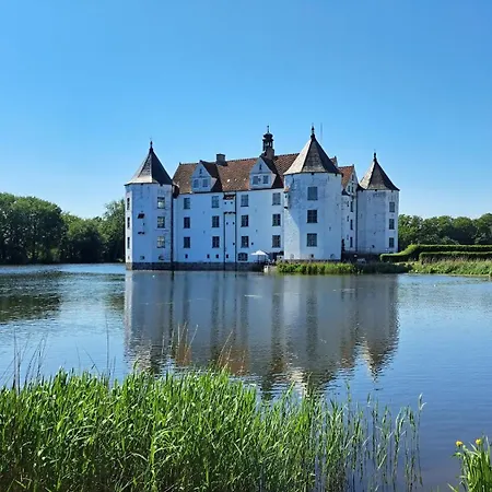 Strandhaus Foerdeblick Feriehus